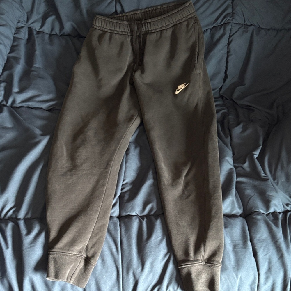 Nike Men’s Black Joggers